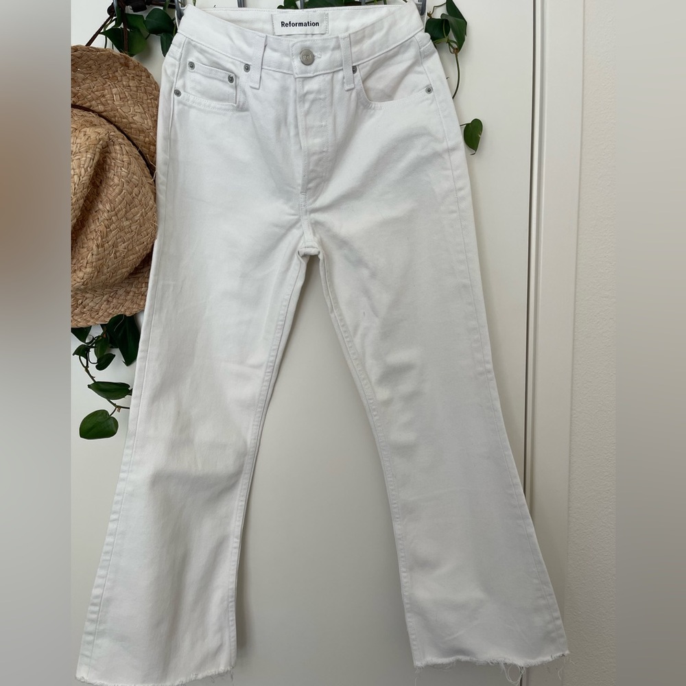 Reformation white mid crop flare jeans size 26